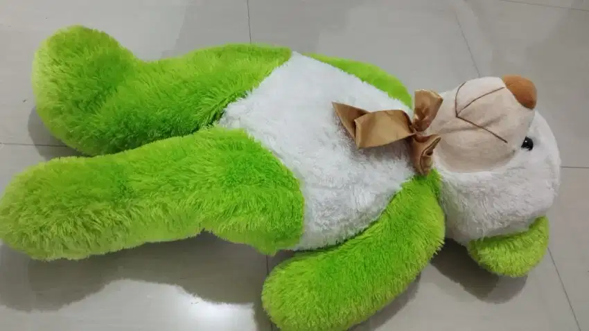 Boneka Beruang Besar