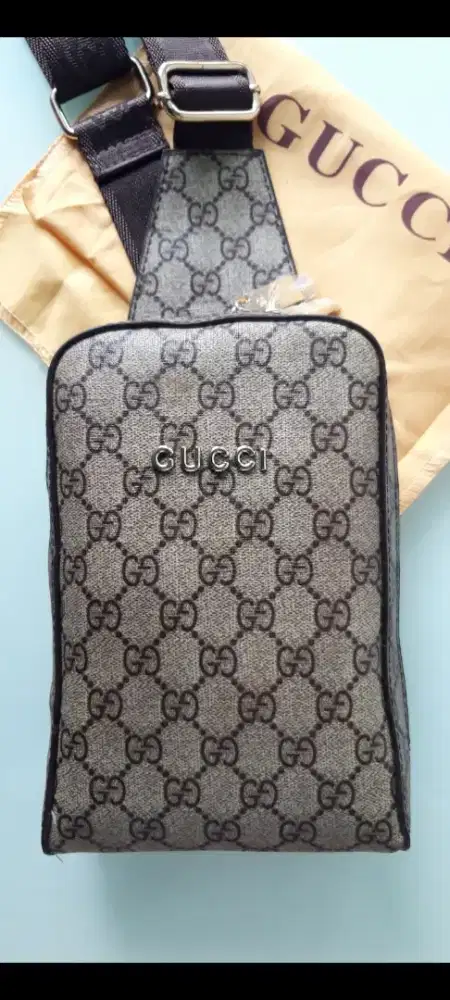 Tas Selempang Unisex