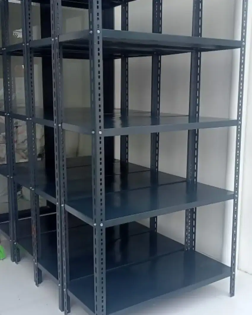 Rak besi siku lubang  Tebal 
5 dan 4 susun 100x40x200cm 
Bisa COD