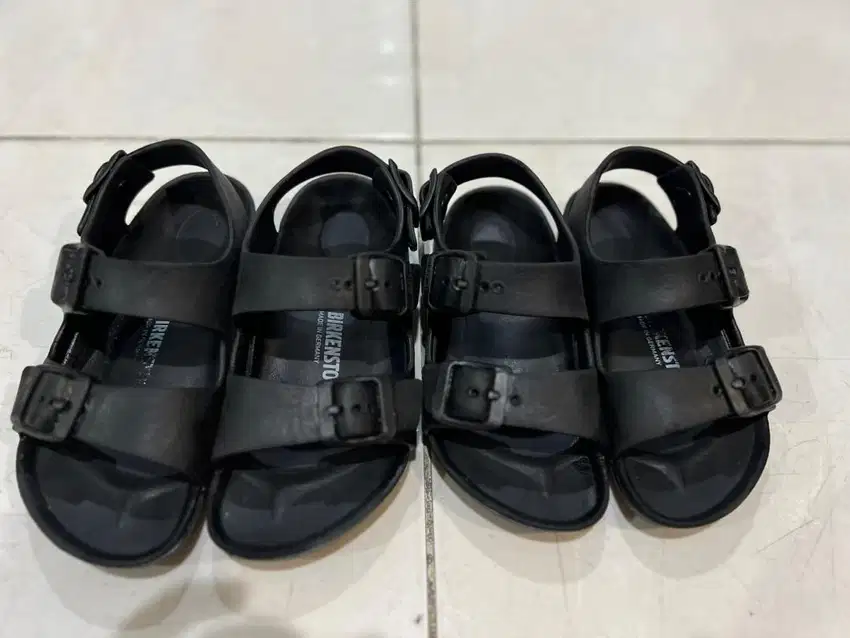 Beli 1 dapat 2.! Sandal Anak Birkenstock Ori Black