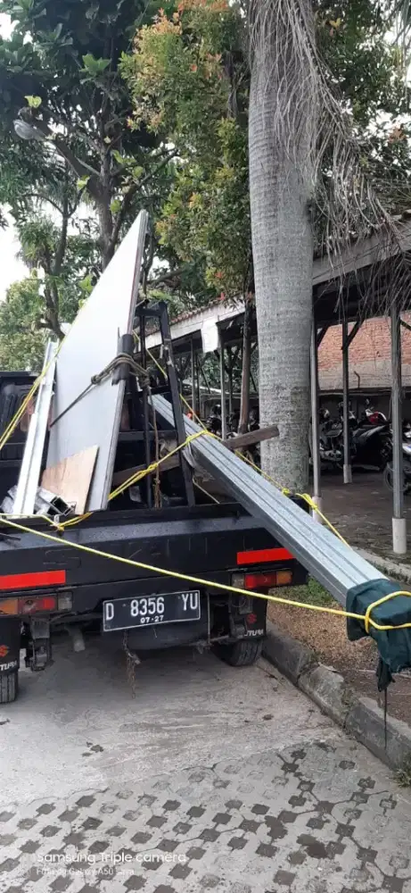 Supir pick up barang Aluminium