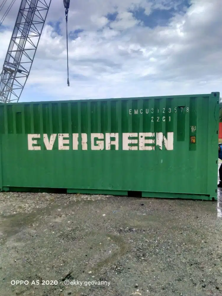 container balikpapan