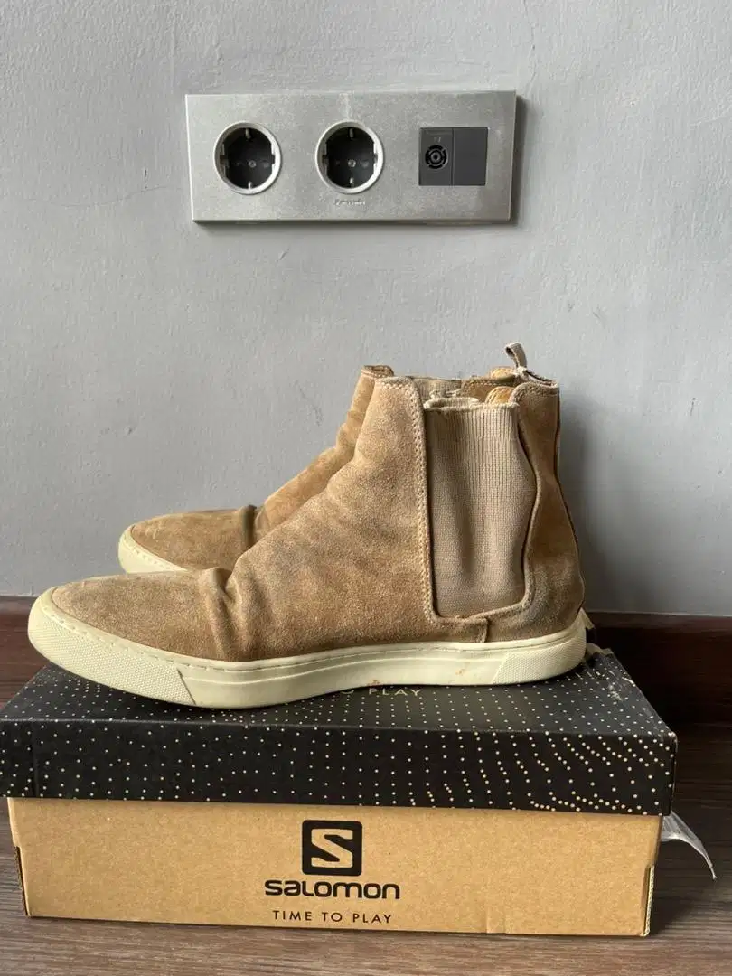 Sepatu Zara authentic size 43 sol masih tebal banget