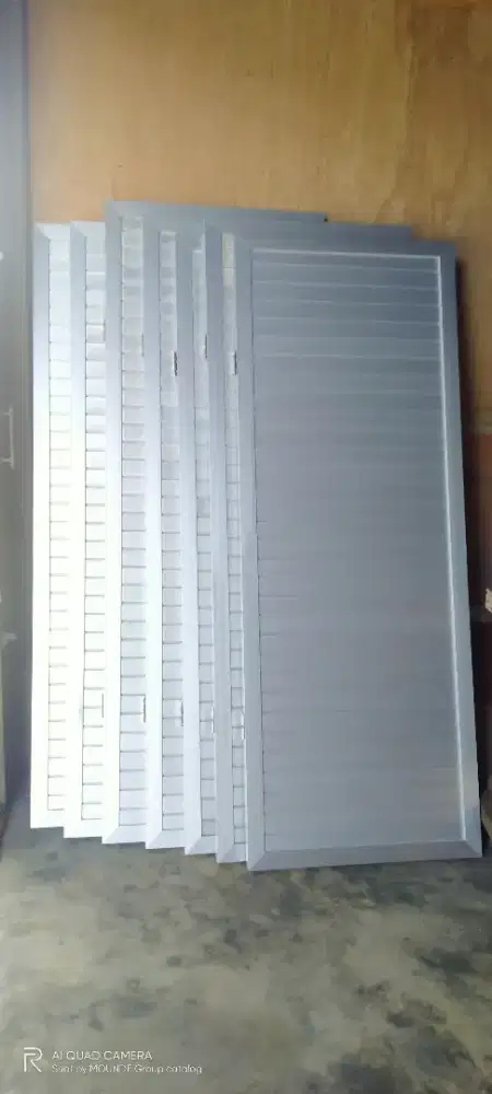 Pintu toilet aluminium