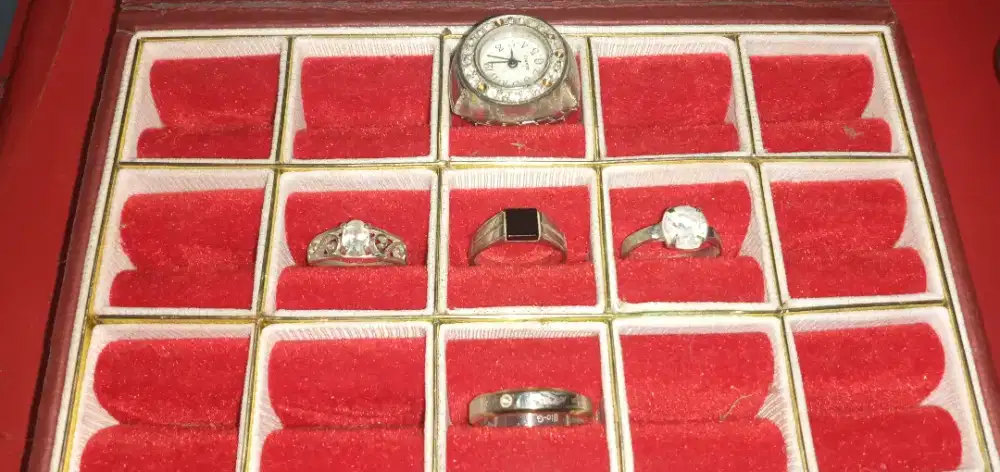 Jual aneka macam cincin pria. Besi. Kuningan.