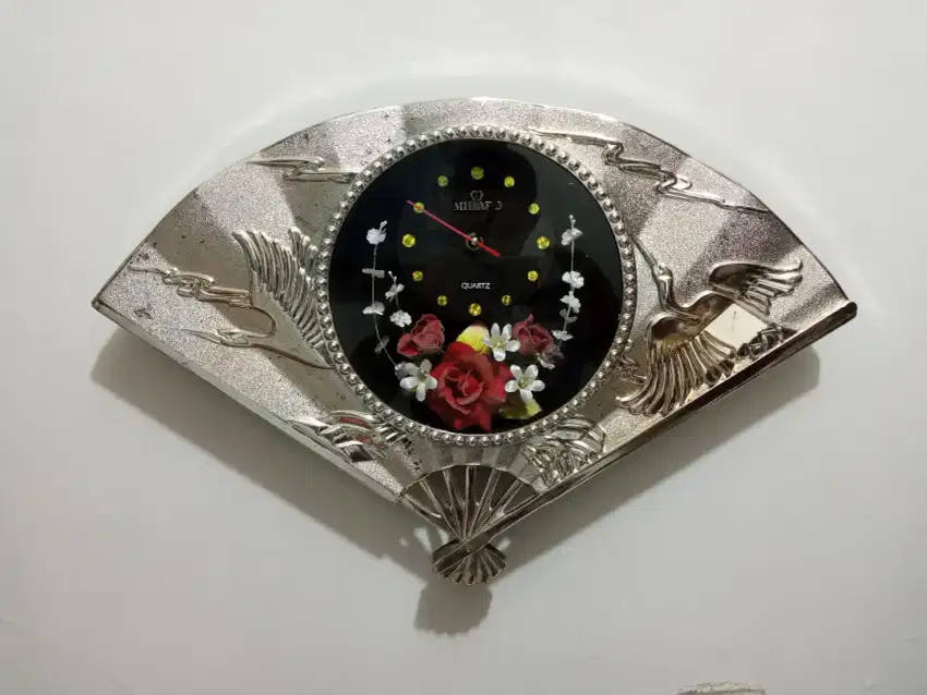 Jam Dinding Kipas Jadul merk Mirado