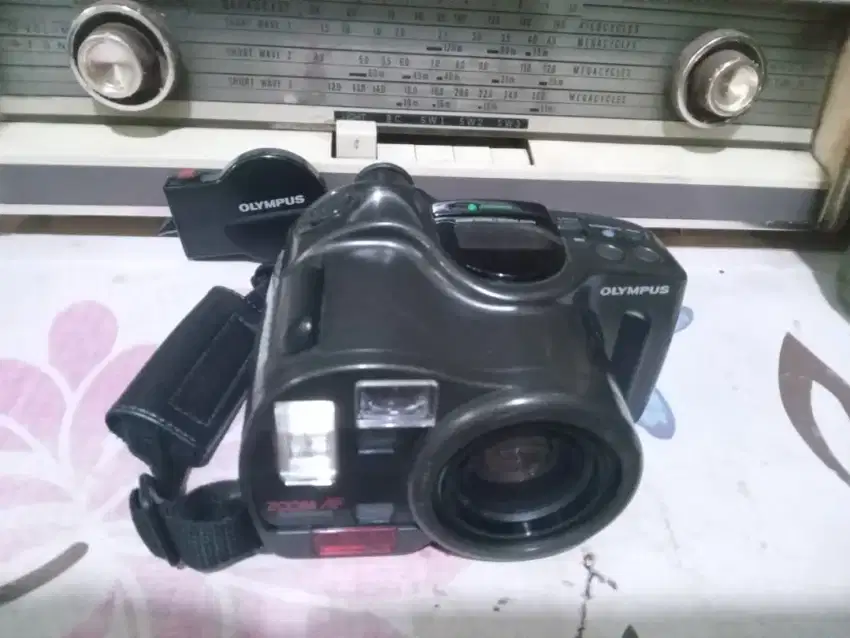 Kamera analog jadul OLYMPUS AZ-330 SUPERZOOM koleksi antik vintage