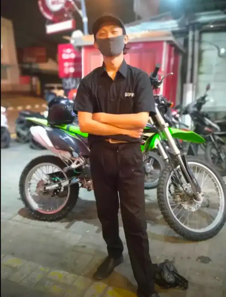 Mencari pekerjaan sebagai cook atau cook Helper