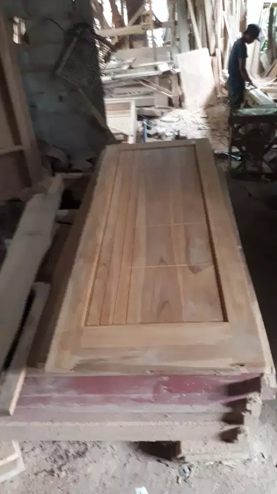 pintu kamar/pintu samping