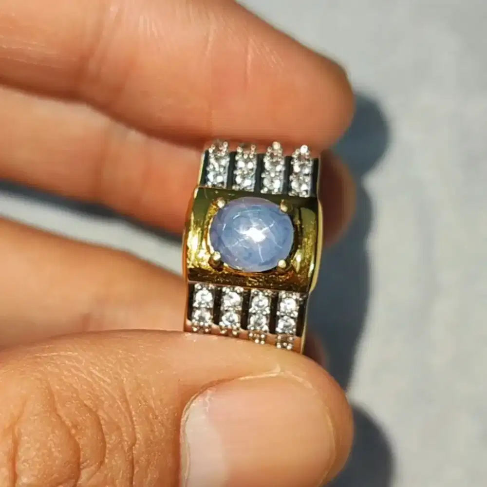 Cincin Blue Sapphire Star Srilanka No Heat Ring Alpaka Hongkong