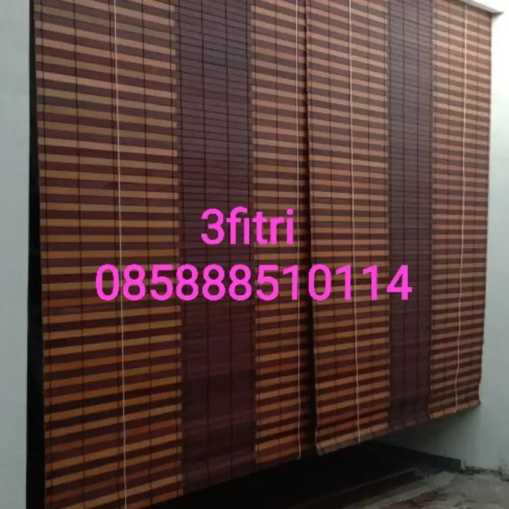 Krey kayu tirai kayu