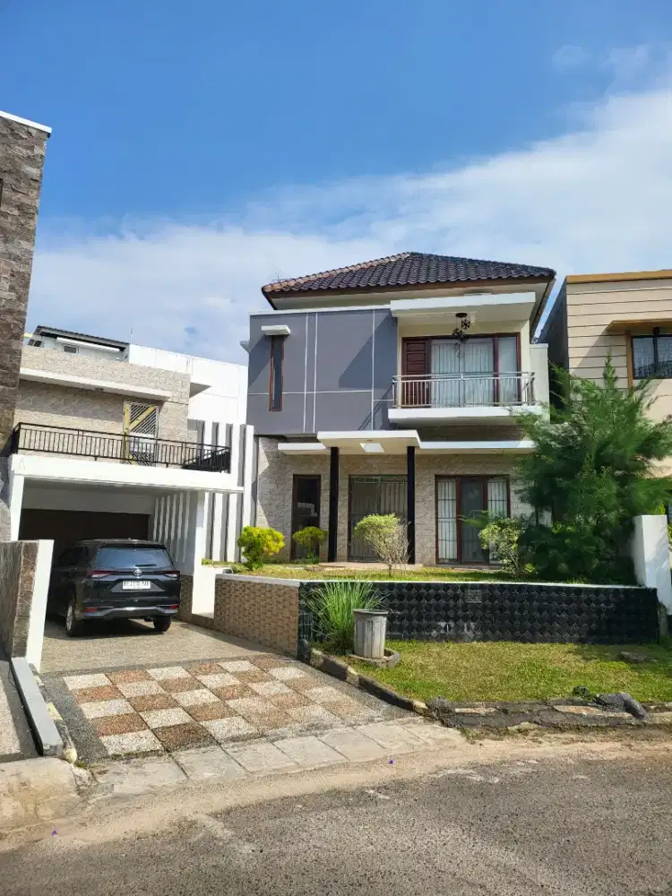 Rumah di Citra Garden 2 lantai di Bandar Lampung