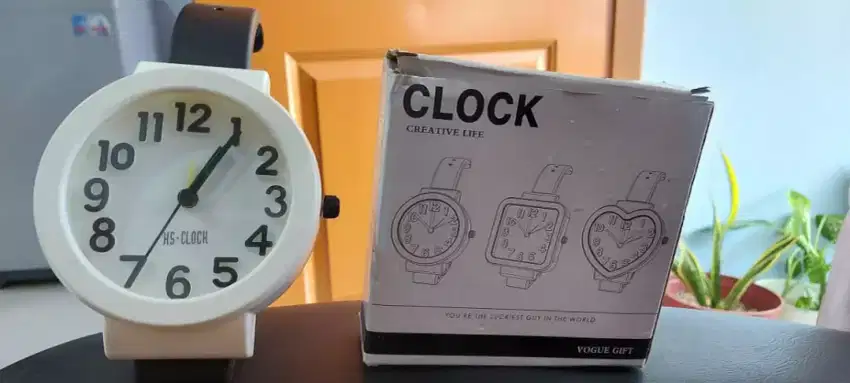 Alarm Clock Merk HS CLOCK