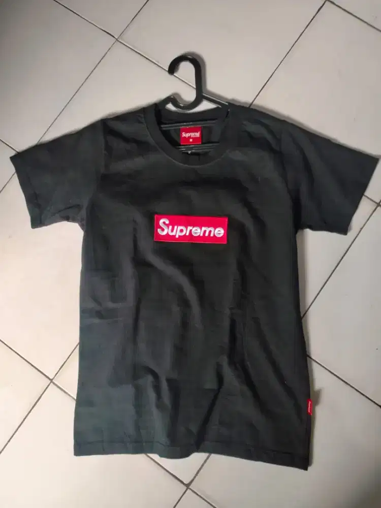 Tshirt Supreme Box Logo second made in Korea stussy vans