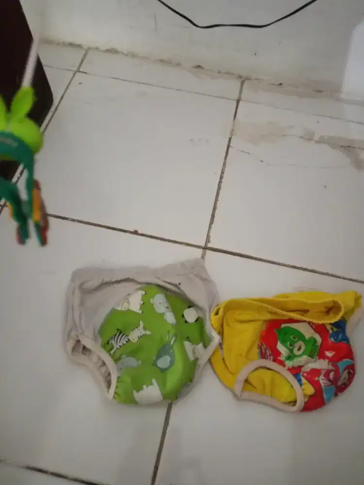 Celana training pants untuk bayi