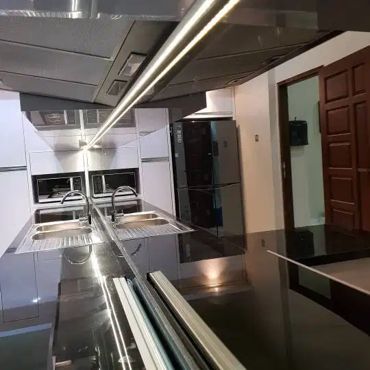 Kitchen set premium custom, hasil dijamin bagus dan sesuai desain