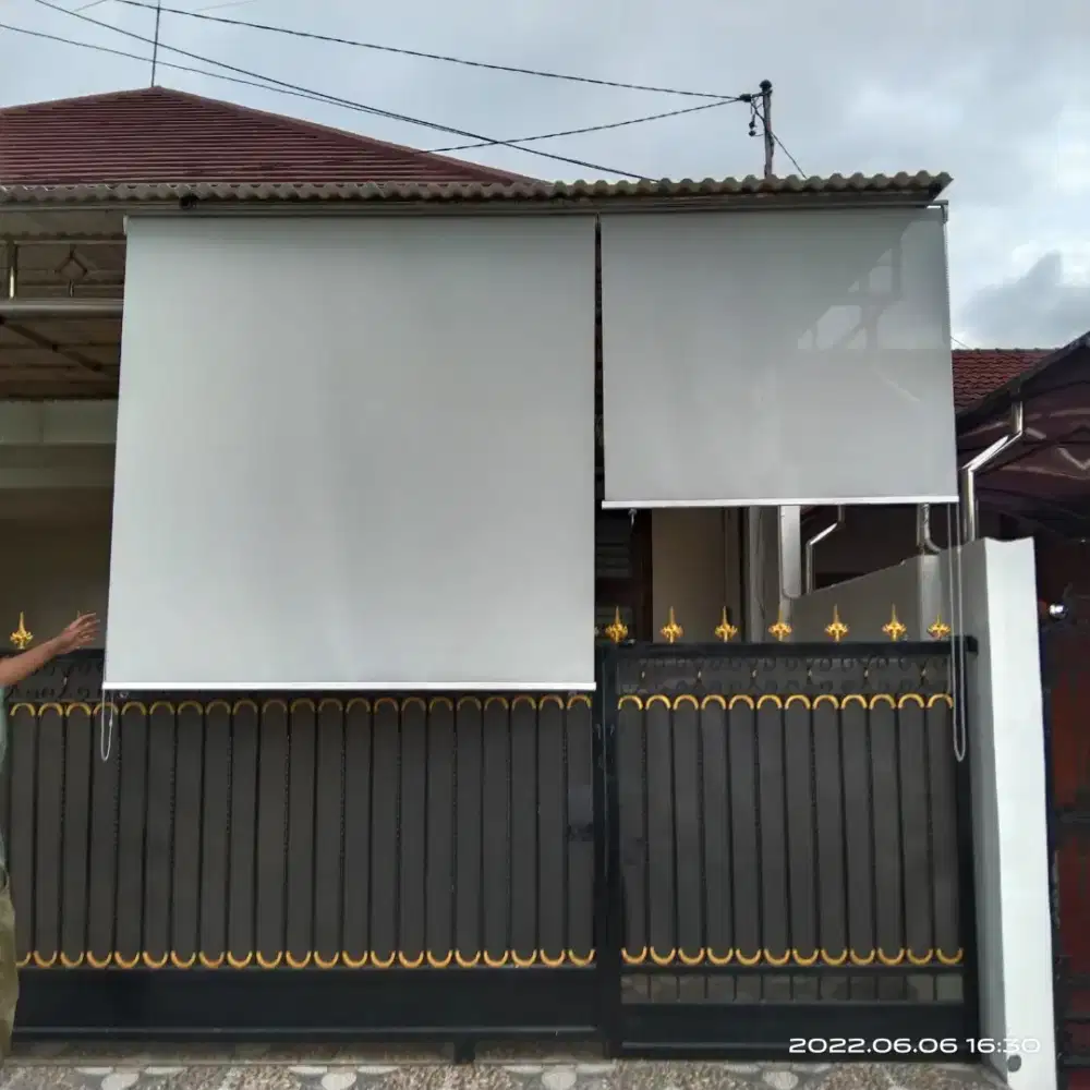 Tirai penahan panas dan air hujan awet