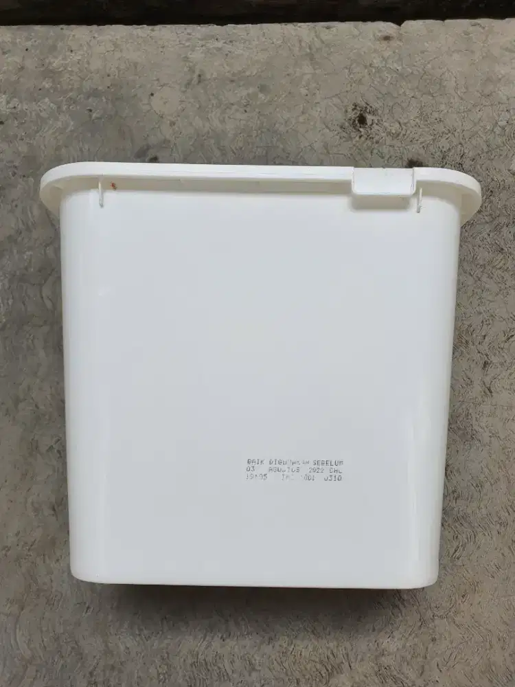 Di jual Ember/Box eskrim 8L