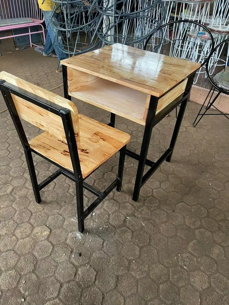 meja kursi sekolah