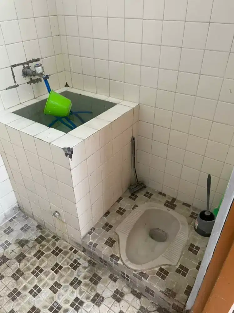 Salon Semua kerak Kamar Mandi