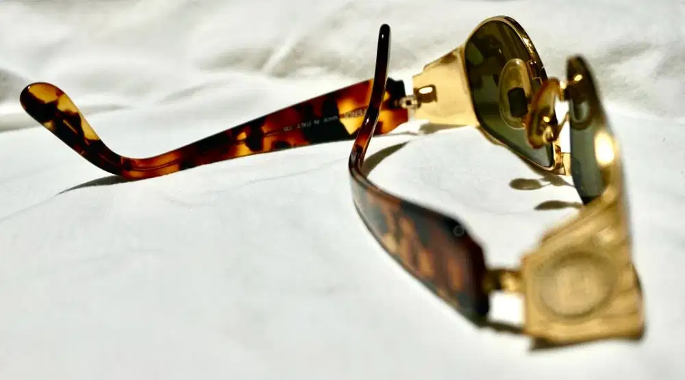 DIJUAL : Sun Glasses FENDI Vintage Original (USED)