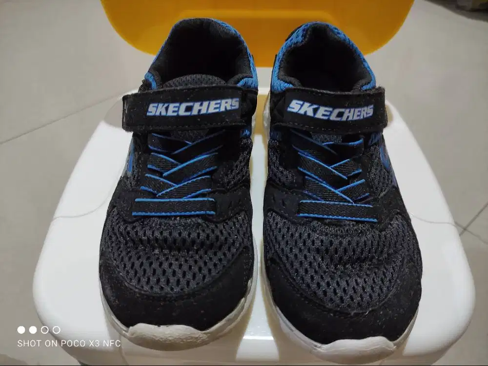 Sepatu skechers size 30 Original masih bagus murah