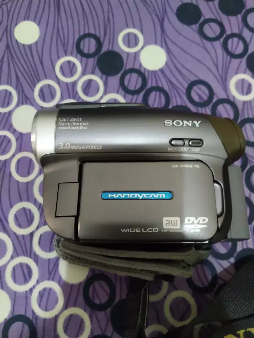 Handycam Sony DCR-DVD803E PAL