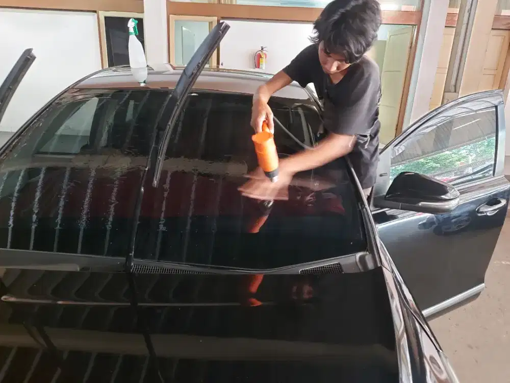 spesialis pasang kaca film mobil
