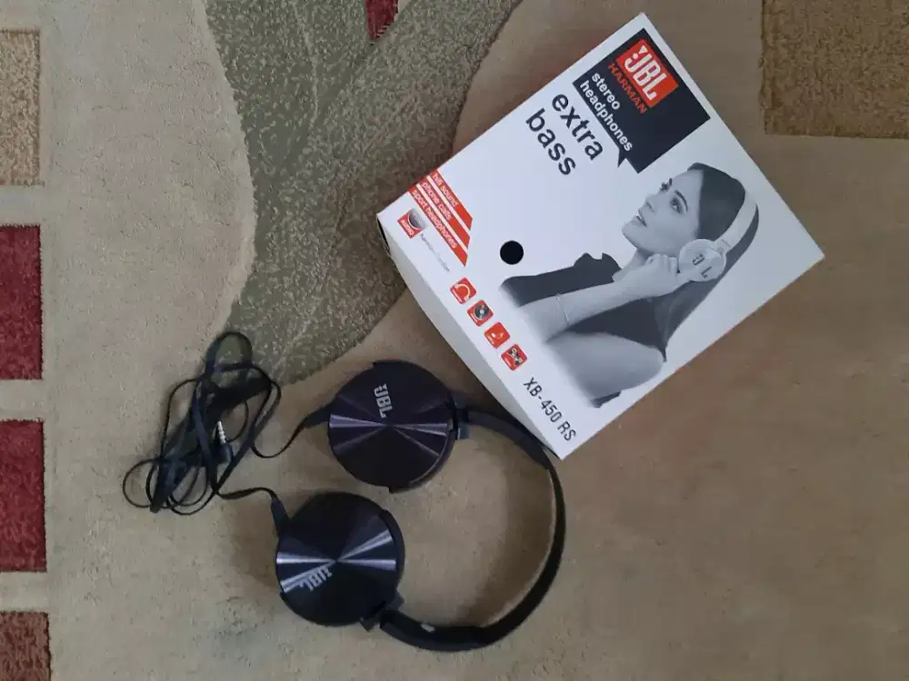 JBL harman stereo headphones extra bass XB 450RS