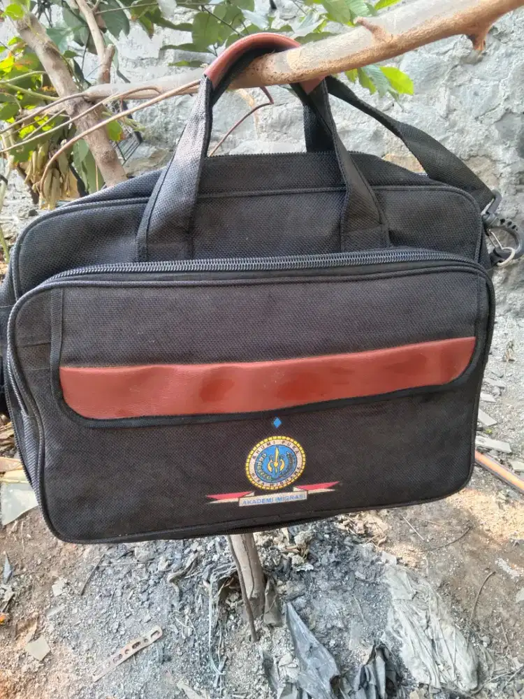 Jual tas laptop original bahan kanvas kondisi second