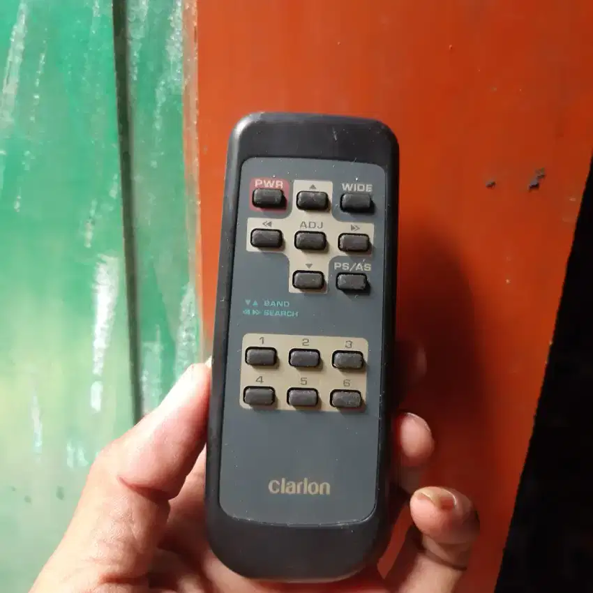 Remote Tape Mobil Clarion Model RCB-130 Original