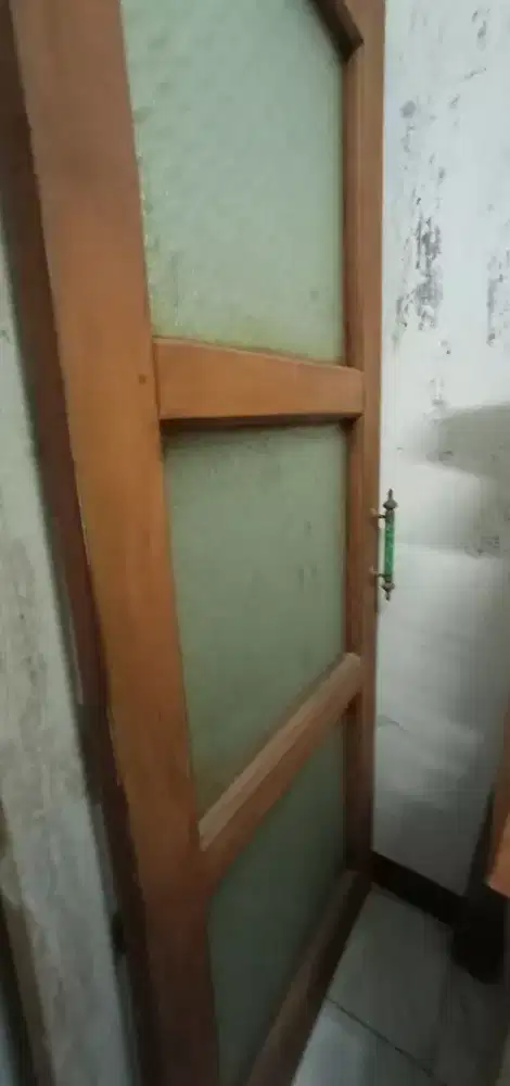 Pintu Kayu Jati dengan kaca motif