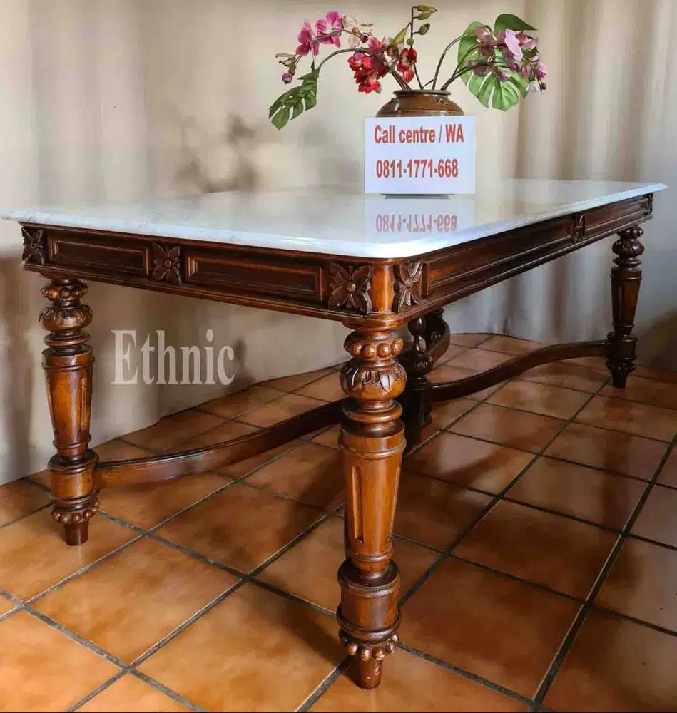 Meja marmer antik persegi panjang