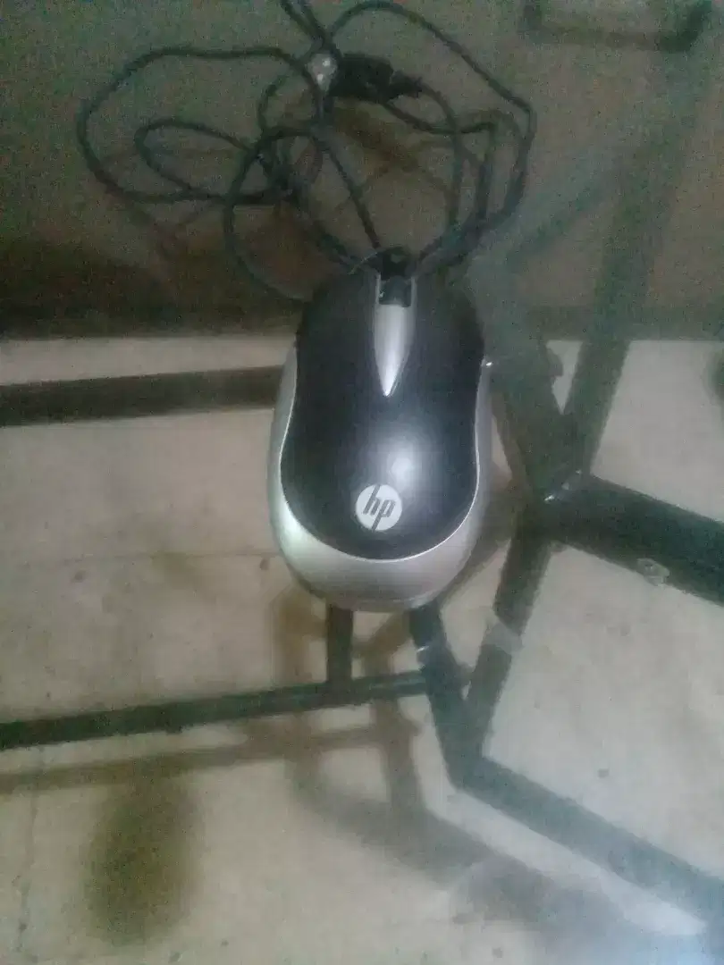 mouse merk hp masih mulus.