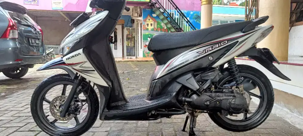 VARIO 110 TH.2013 MULUS GRESS PAJAK ON