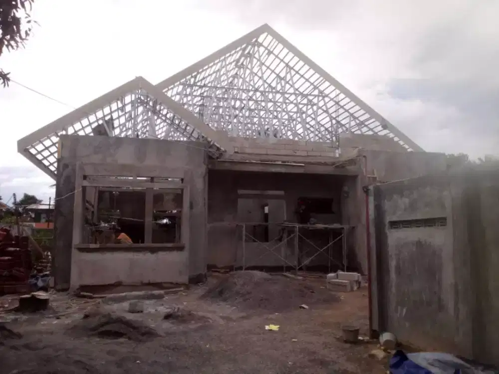 Konstruksi rangka atap baja ringan dan canoppy