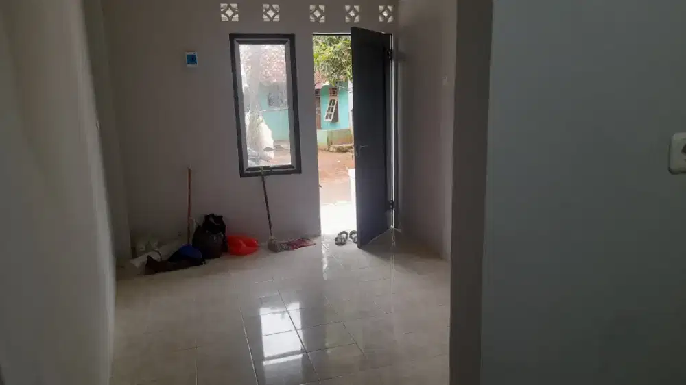Dikontrakan rumah petak