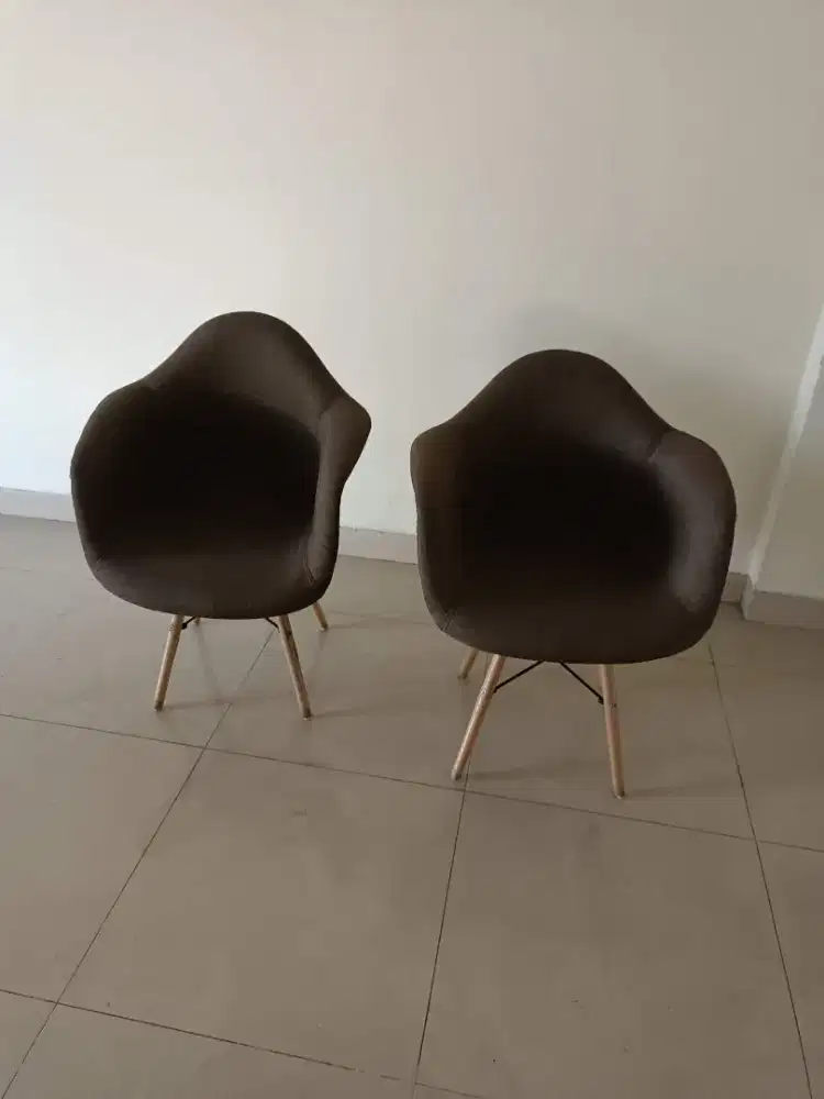 Kursi set coklat sepasang murah lokasi BSD