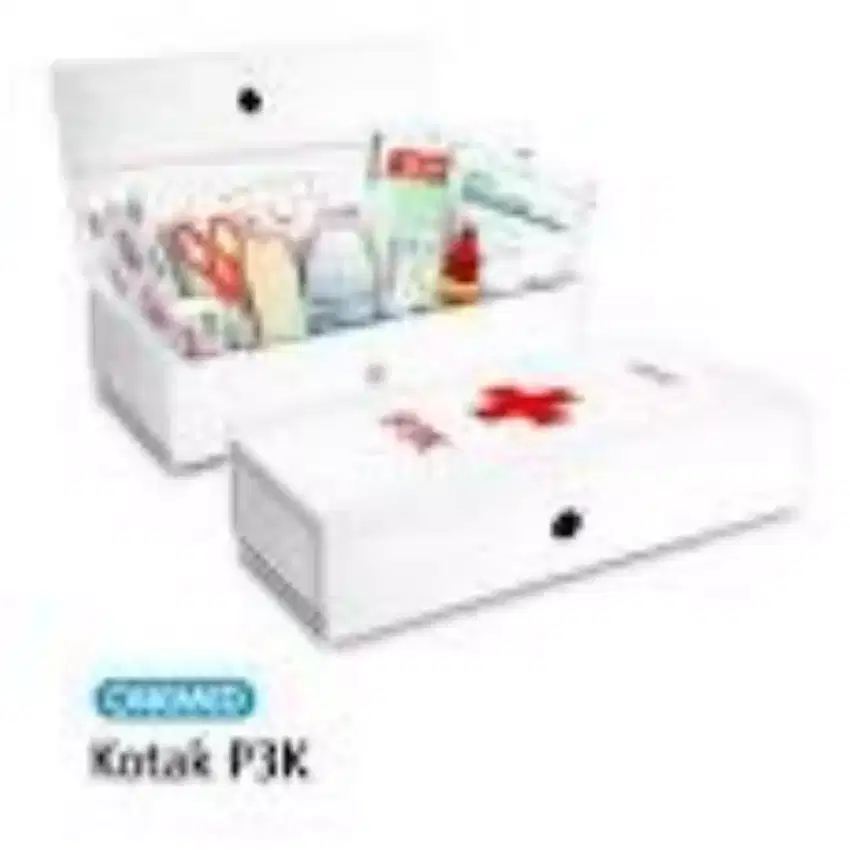 Kotak p3k untuk mobil