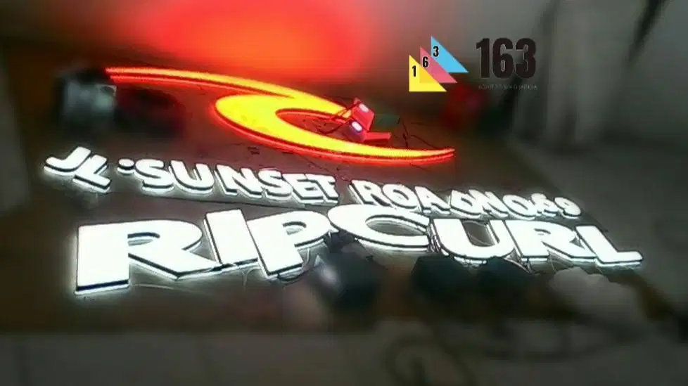 Huruf Timbul AKRILIK Murah Berkualitas