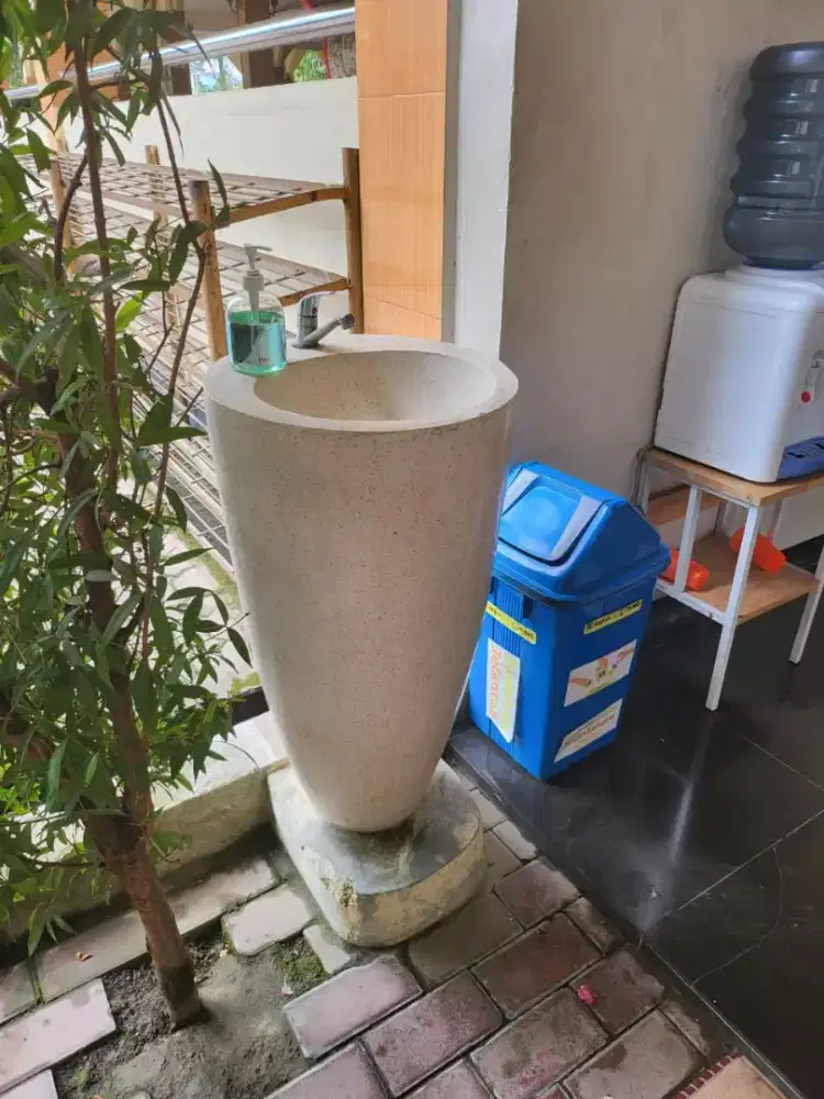 Bak mandi dan wastafel teraso