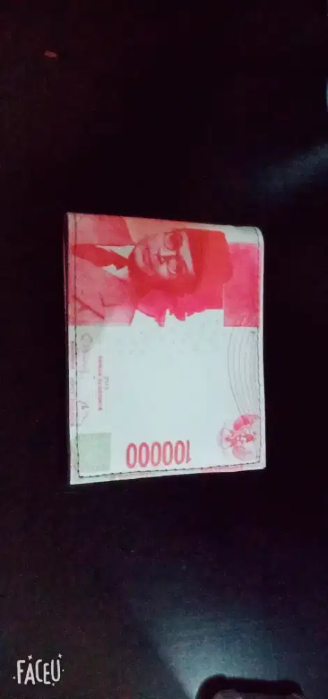 Dompet motif uang dijual cepat