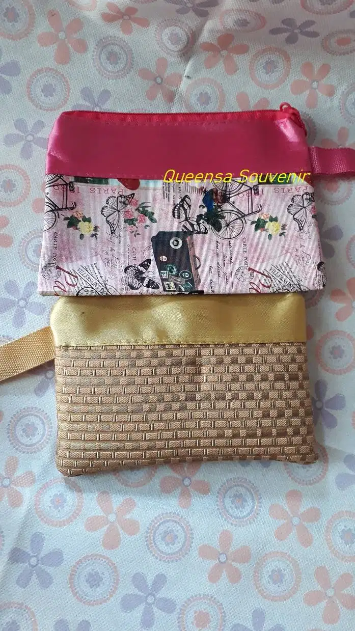 Souvenir dompet murah