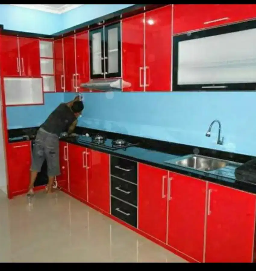 Kitchen set minibar Rak tangga Lemari baju partisi