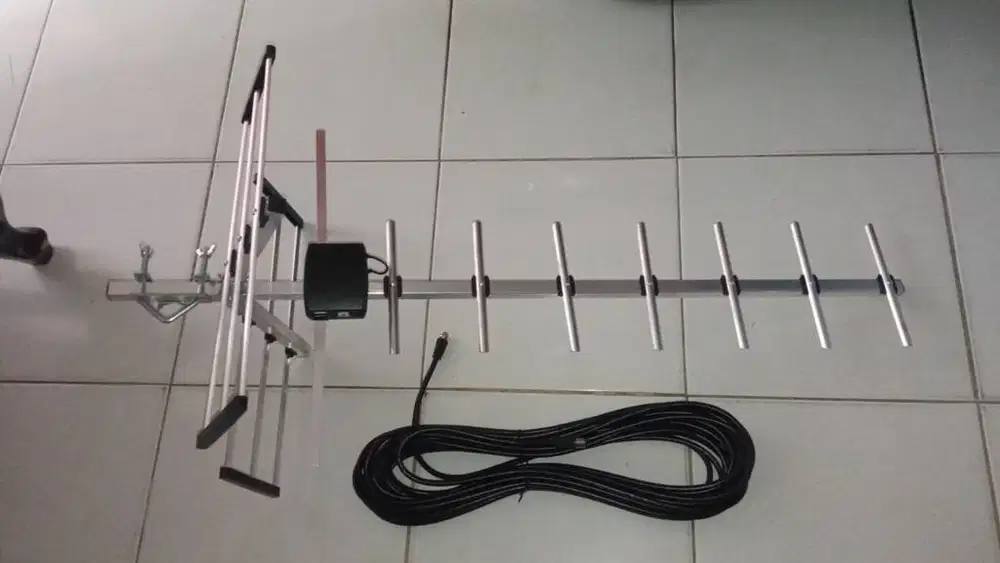 antena tv digital, kabel 13 meter dan konektornya