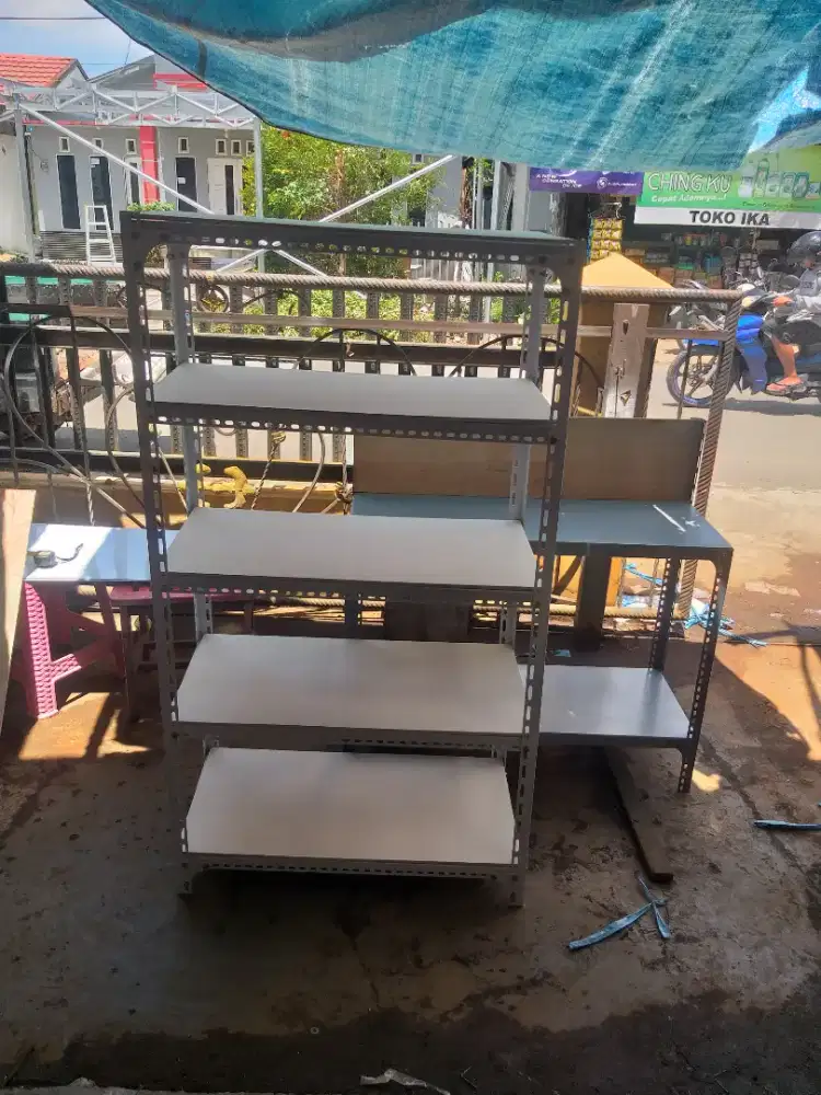 Rak besi siku T150xP80xL40