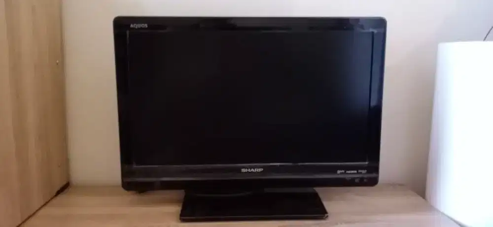 TV Sharp 22 Inch
