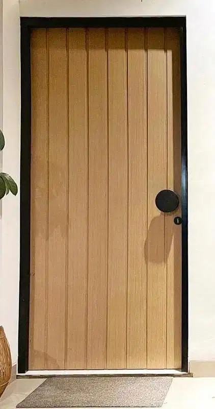 PINTU SOLID KAYU MERANTI