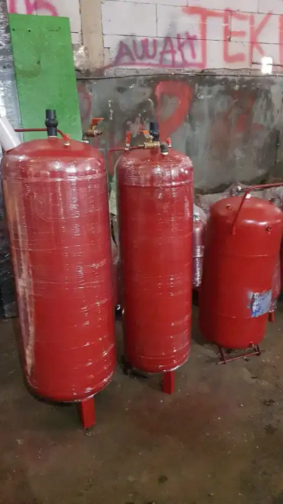 Tabung Salju dan Shampoo Salju , Semir Ban