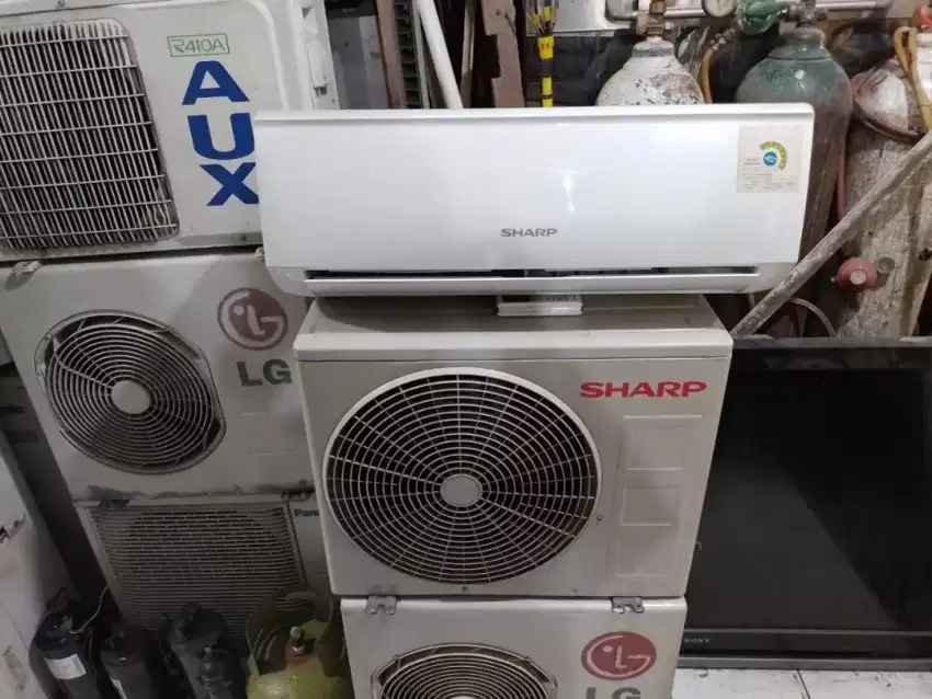 AC Sharp 1/2 PK Low Watt Gratis Pasang+Freon